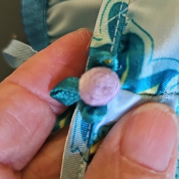 Kathryn PJS. Blue satin Paisley Pajama Set. Size Large. Elegant - Picture 8 of 8